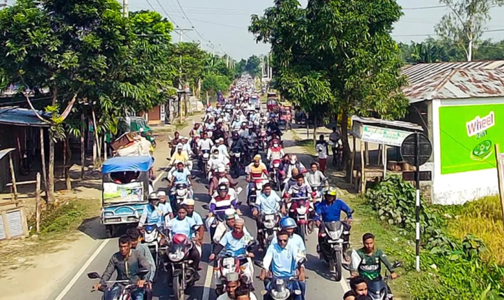 রংপুরে জামায়াতের মোটরসাইকেল শোডাউনে নিহত ১