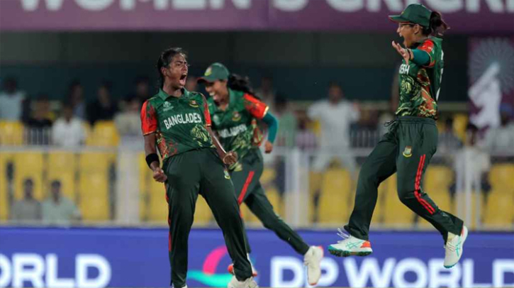 নিউজিল্যান্ডের বিপক্ষে ফিরছেন মারুফা আক্তার