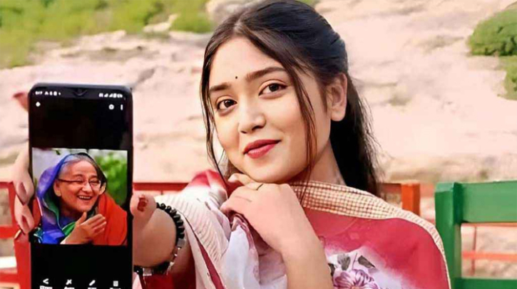 জুলাই আন্দোলন নিয়ে কটূক্তি, তরুণী গ্রেপ্তার জুলাই আন্দোলন নিয়ে কটূক্তি, তরুণী গ্রেপ্তার