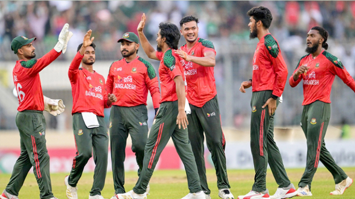 হোয়াইটওয়াশ এড়াতে বাংলাদেশকে তৃতীয় ম্যাচে জয় প্রয়োজন হোয়াইটওয়াশ এড়াতে বাংলাদেশকে তৃতীয় ম্যাচে জয় প্রয়োজন