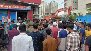 কুমিল্লায় ড্রেন সংস্কারে সিটি কর্মী ও কারা সদস্যদের সংঘর্ষ, আহত ১