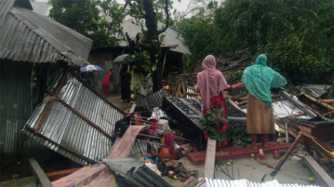আকস্মিক ঝড়ে শতাধিক ঘরবাড়ি ক্ষতিগ্রস্ত
