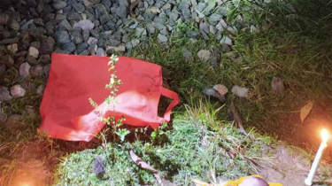 কসবায় রেললাইনে পলিথিনে মুড়ে নবজাতকের মরদেহ উদ্ধার