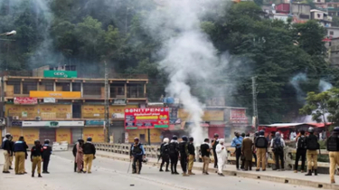 পাকিস্তান-শাসিত কাশ্মীরে কমপ্লিট শাটডাউন পঞ্চম দিন, নিহত ৯