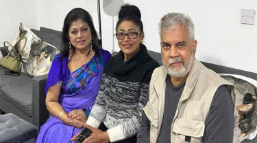 লন্ডনে হাসপাতালে কাঞ্চনের পাশে রোজিনা