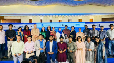 ৫ ক্যাটাগরিতে ১৫ জন সাংবাদিক পেলেন গণমাধ্যম পুরস্কার