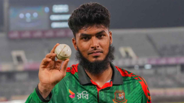 রিশাদের বিশ্বরেকর্ড রশিদ খানকে টপকে