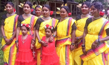 পছন্দের জীবনসঙ্গী খুঁজতে তরুণ—তরুণীরা সেজে এসেছে মেলায়