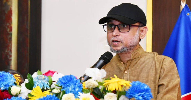 ফারুকীর মন্তব্য: “ডাকসুর মাধ্যমে ইলেকশনের ট্রেনে উঠলো বাংলাদেশ” ফারুকীর মন্তব্য: “ডাকসুর মাধ্যমে ইলেকশনের ট্রেনে উঠলো বাংলাদেশ”