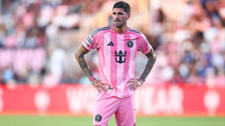 MLS Fines De Paul over Simulation MLS Fines De Paul over Simulation