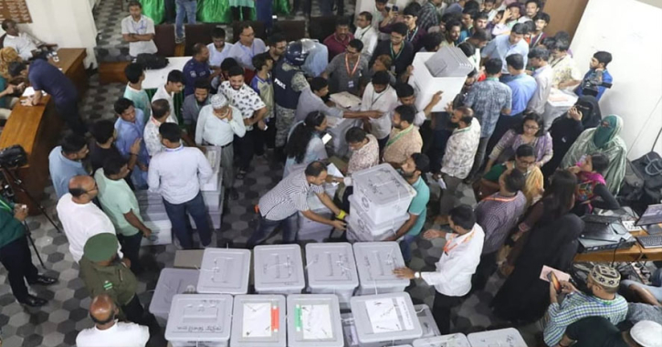 জাকসু নির্বাচন: ছাত্রদের ১১ হলে ভোট কাস্টের প্রাথমিক ফল প্রকাশ