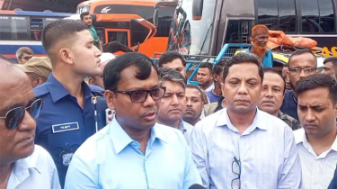 অবৈধ স্থাপনা ও সিএনজির বিরুদ্ধে নতুন আলটিমেটাম ডিসি সারওয়ারের