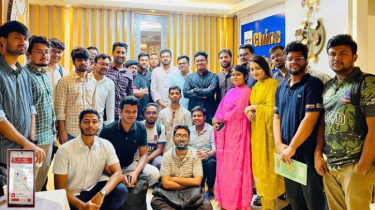 ঢাবি শিক্ষার্থীদের জন্য ‘আমাদের লাল বাস’ ট্র্যাকিং অ্যাপ চালু