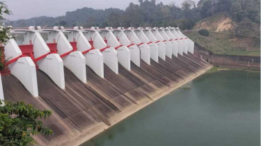 ১১ দিন টানা খোলা থাকার পর বন্ধ হলো কাপ্তাই বাঁধের গেট