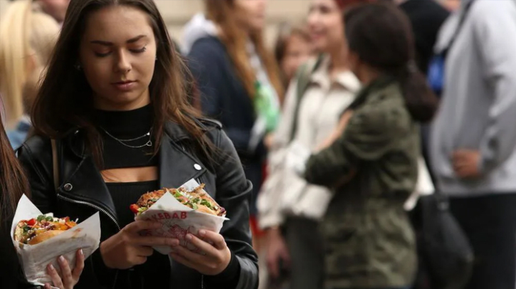 Turkey withdraws EU bid to impose uniform döner kebab recipe rules, ending a three-year “kebab