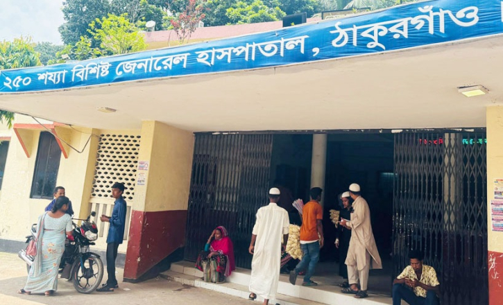 হাসপাতালে ২৪ ঘণ্টায় সাপে কাটা ৬জন রোগী ভর্তি