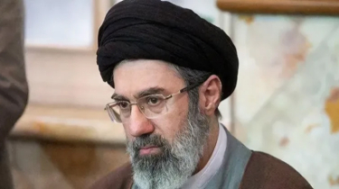 Iran Navy Ready to Deliver “New Defeats” to Enemies, Says Khamenei Jr