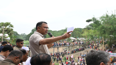 গণভোট ও জুলাই সনদ নিয়ে বিভ্রান্তকারীদের প্রশ্রয় না দেওয়ার আহ্বান প্রধানমন্ত্রীর
