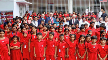 US Special Envoy Visits Suravi School, Pledges Cooperation for Child Welfare