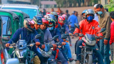 এআই ক্যামেরায় দ্রুত শনাক্তে মোটরসাইকেলের সামনেও নম্বর প্লেট