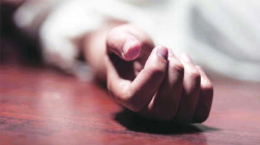স্বামীর সঙ্গে ভিডিও কলে কথা বলার সময় নারীর আত্মহত্যা স্বামীর সঙ্গে ভিডিও কলে কথা বলার সময় নারীর আত্মহত্যা