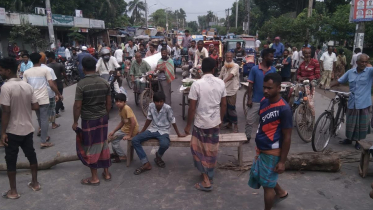 মায়ের হাত ধরে স্কুলে যাওয়ার পথে বাসের চাকায় পিষ্ট হয়ে শিশুশিক্ষার্থী নিহত