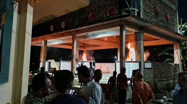 ‘নিমিষেই সব শেষ, ওরা কাউকেই বাঁচতে দিল না’
