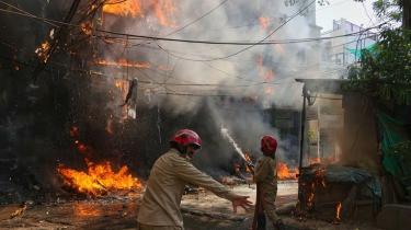তারাপীঠের হোটেলে ভয়াবহ আগুন, নিহত ৭; রুমে আটকা পড়েন বহু অতিথি