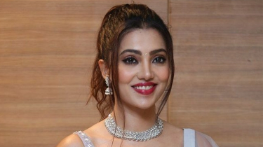 ঘুমের মধ্যেই মারা গেলেন অভিনেত্রী অনন্যা রাজ