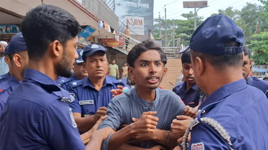 হবিগঞ্জে মাহদিসহ বৈষম্যবিরোধী ছাত্র আন্দোলনের ৩ নেতা আটক