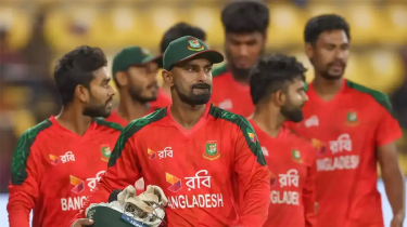 বিশ্বকাপে সরাসরি খেলার পথে বাংলাদেশ, কঠিন সমীকরণে ওয়েস্ট ইন্ডিজ বিশ্বকাপে সরাসরি খেলার পথে বাংলাদেশ, কঠিন সমীকরণে ওয়েস্ট ইন্ডিজ