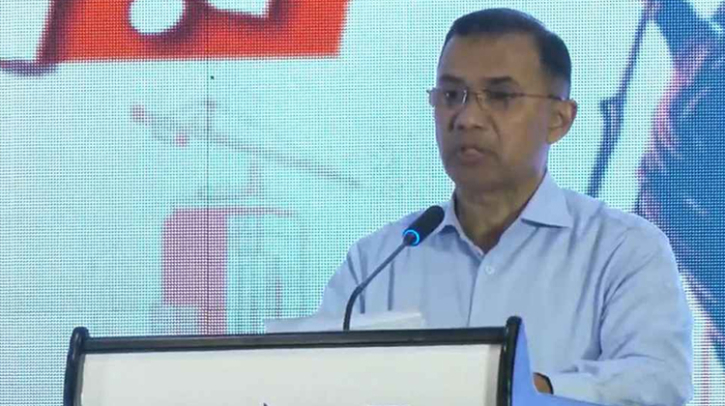 ক্ষমতায় গেলে সেনাবাহিনী রাজনীতিমুক্ত রাখবে বিএনপি: তারেক রহমান