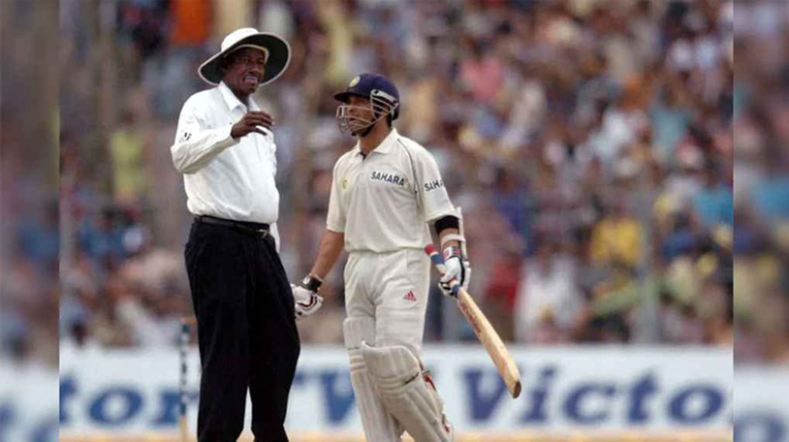 ২২ বছর পর ভুল স্বীকার করলেন শচীনকে আউট দেওয়া সেই আম্পায়ার