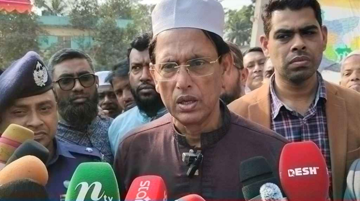 বিনা অনুমতিতে অন্য পেশায় শিক্ষক নয়, হুঁশিয়ারি শিক্ষামন্ত্রীর