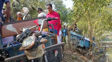 অটোভ্যানে ট্রাকের ধাক্কা: প্রাণ গেল দম্পতির