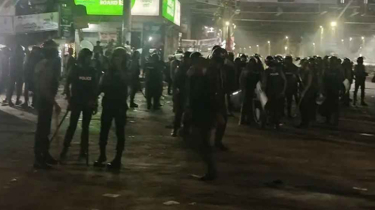 শাহবাগে কর্মসূচি স্থগিত, স্বাভাবিক হচ্ছে যানচলাচল