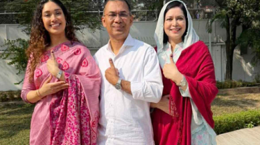 স্ত্রী-মেয়েকে নিয়ে ভোট দেওয়ার পর ফেসবুকে ছবি শেয়ার করলেন তারেক রহমান