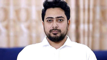 ঢাকা-১১ : প্রাথমিক ভোটে এক কেন্দ্রে এগিয়ে নাহিদ ইসলাম