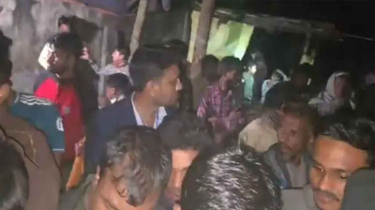 ভোট দিতে গিয়ে তালাকপ্রাপ্ত নারীর পাশে বিএনপি