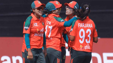 মালয়েশিয়া হারিয়ে সেমিফাইনালে বাংলাদেশ