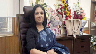 বাবার ‘চেয়ার’ পেয়ে আবেগাপ্লুত প্রতিমন্ত্রী ফারজানা শারমিন