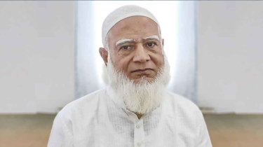 দুই লাইনের স্ট্যাটাসে ভাইরাল জামায়াত আমির