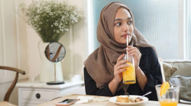 ইফতারের পর ক্লান্তি এড়াতে যা করতে পারেন