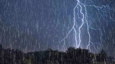 ২ বিভাগে বজ্রসহ বৃষ্টির আভাস