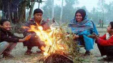 শীত নিবারণ করতে আগুন পোহানোর সময় অগ্নিদগ্ধ নারী, হাসপাতালে মৃত্যু