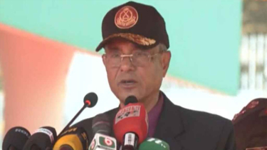 বিদেশে বসে নির্বাচন বানচালের চেষ্টা করলে কঠোর ব্যবস্থা: স্বরাষ্ট্র উপদেষ্টা