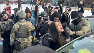 যুক্তরাষ্ট্রে বাংলাদেশি বংশোদ্ভূত নারী আটক