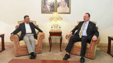 তারেক রহমানের সঙ্গে সৌজন্য সাক্ষাৎ করলেন মার্কিন রাষ্ট্রদূত