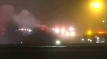 উড্ডয়নের সময় যুক্তরাষ্ট্রে জেট বিমান বিধ্বস্ত, নিহত ৬