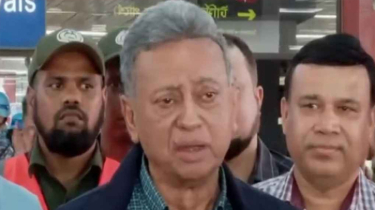 গণতন্ত্রের পথ থেকে জনগণকে সরানো যাবে না: আমীর খসরু